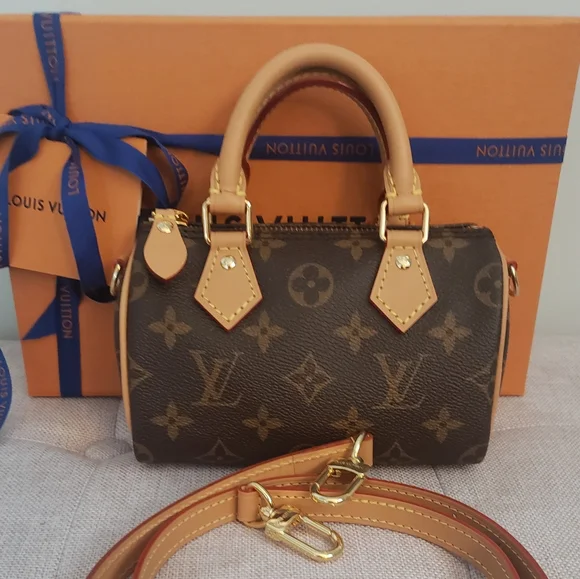 LV 2022 Nano Speedy model w/ detachable strap - Picture 16 of 16